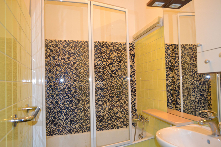Bathroom, Goldfisch Apartment Vienna Opera House, Wien