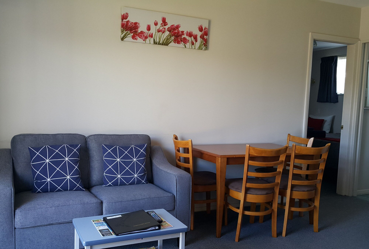 Others 4, Avon City Motel, Christchurch