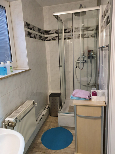 Bathroom 3, Boardinghouse Wolfsburg, Gifhorn