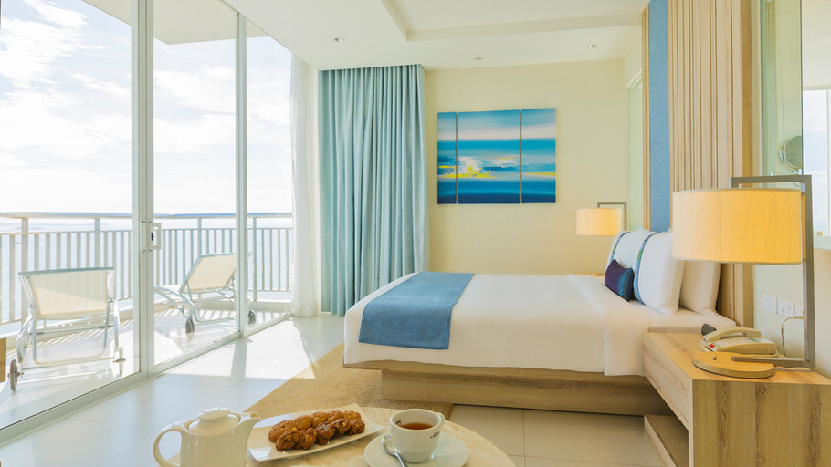 Bedroom 4, Holiday Inn PATTAYA by IHG, Pattaya