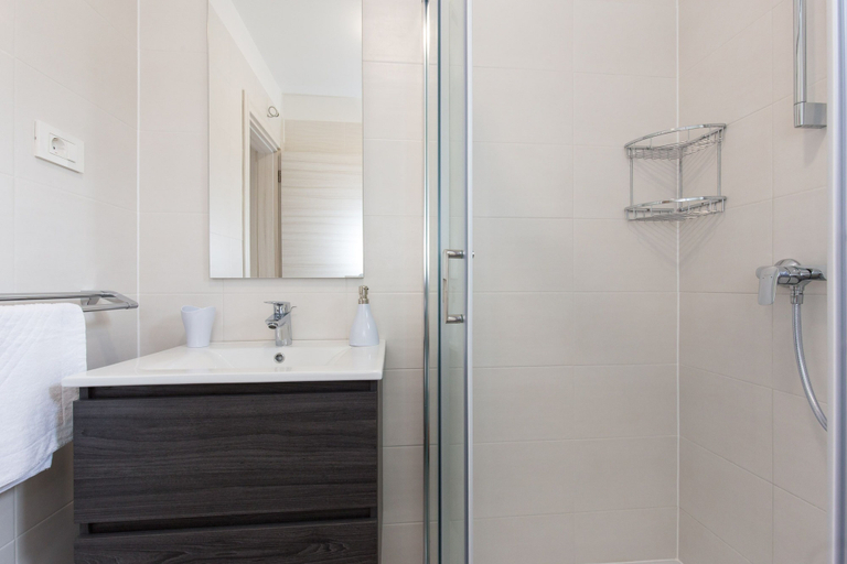 Bathroom 3, Apartments Kiara Punat, Punat
