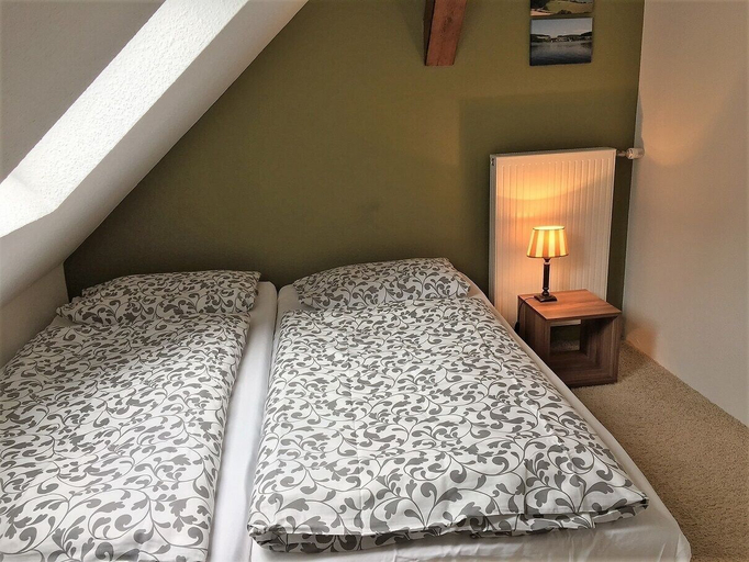 Bedroom 3, Forsthaus in Willingen-Schwalefeld App.2, Waldeck-Frankenberg