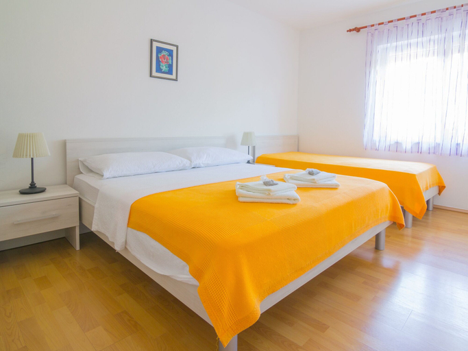 Bedroom 3, Apartments Nicole 2, Pula
