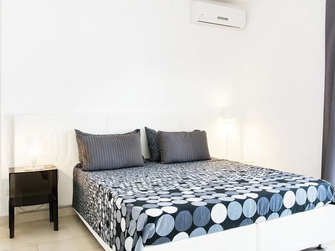 Bedroom 2, B&B Do'mmilio, Crotone