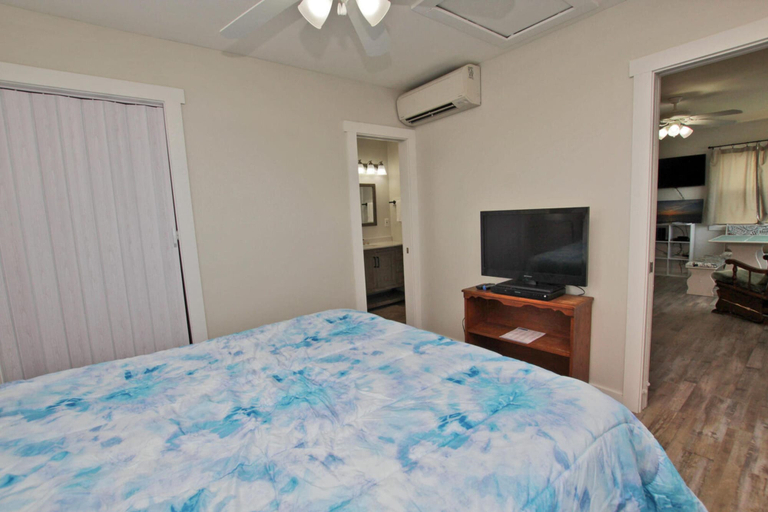 Bedroom 3, La Casita Azul by Youngs Suncoast, Baldwin