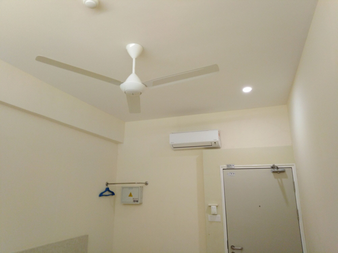Bathroom 5, 1acs Residence, Kuching