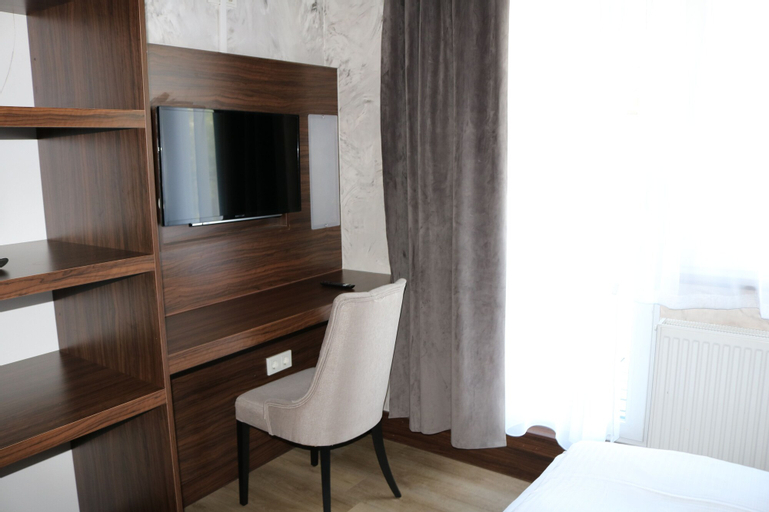Bedroom 5, Louis Hotels, Hochtaunuskreis