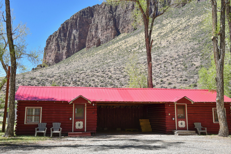 Exterior & Views 2, Cottonwood Cove, Mineral