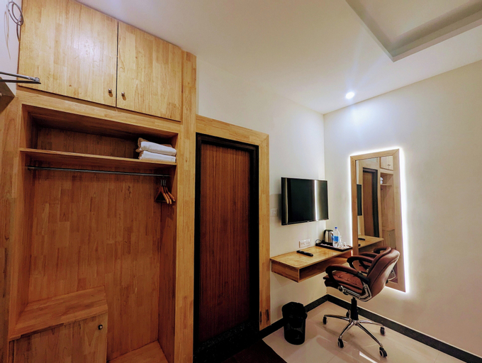 Bedroom 9