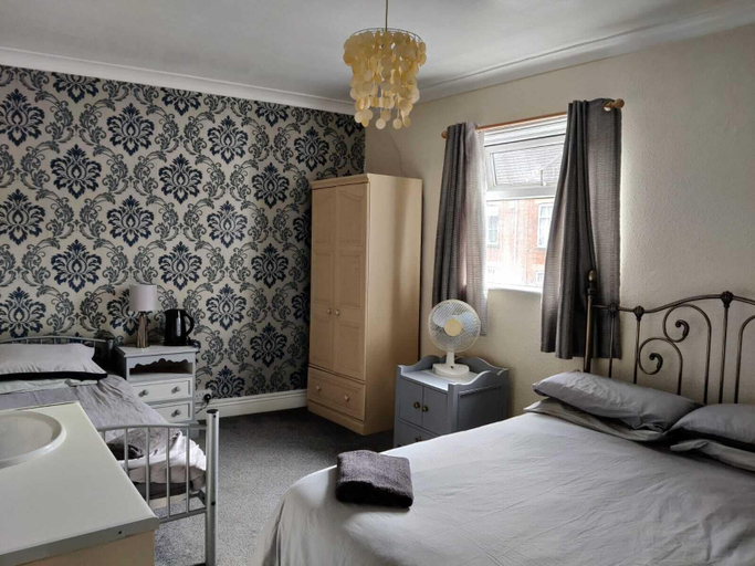 Bedroom 2, The White Lion, Lincolnshire