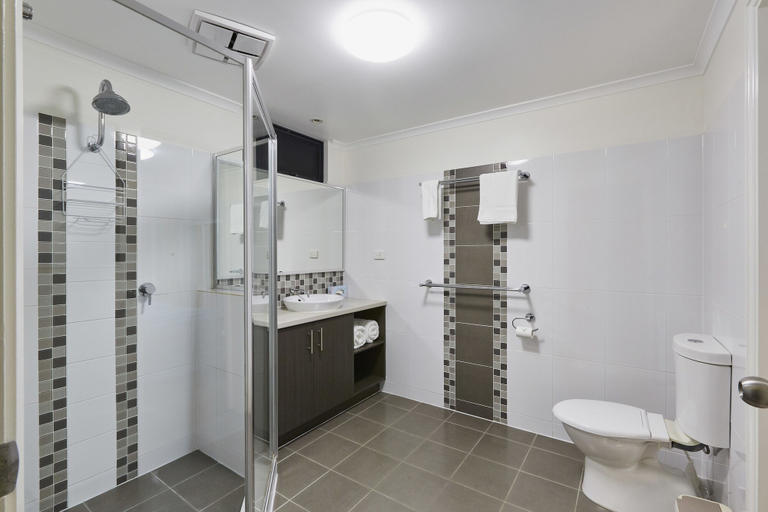Bathroom 5, Discovery Parks - West Busselton, Busselton