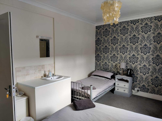 Bedroom 5, The White Lion, Lincolnshire