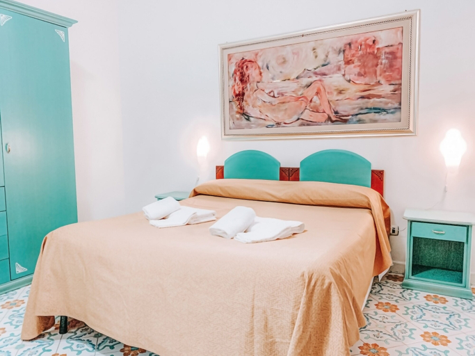 Bedroom 3, Residence Antigua, Cosenza