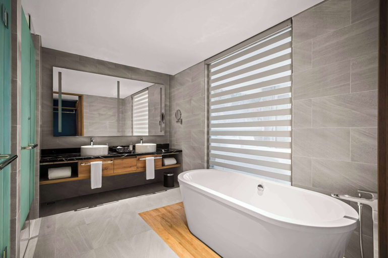Bathroom 5, Dhawa Ho Tram, Xuyên Mộc