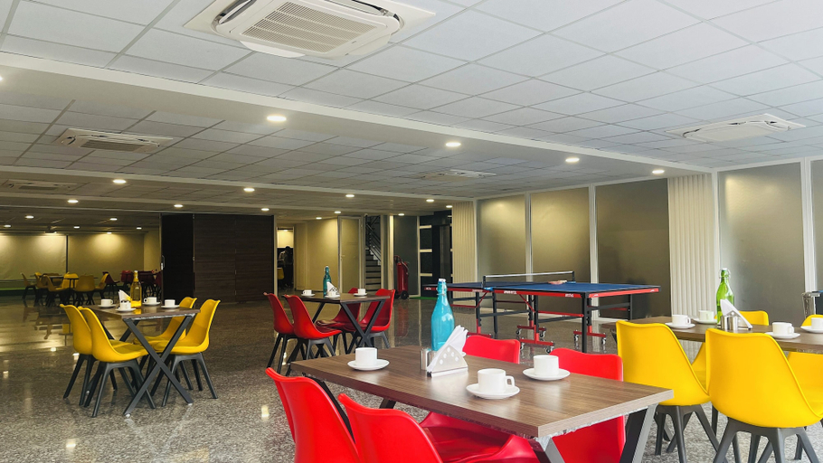 Food & Drinks 4, ZEN Suites Gurgaon - LUXE Stays Collection, Gurgaon
