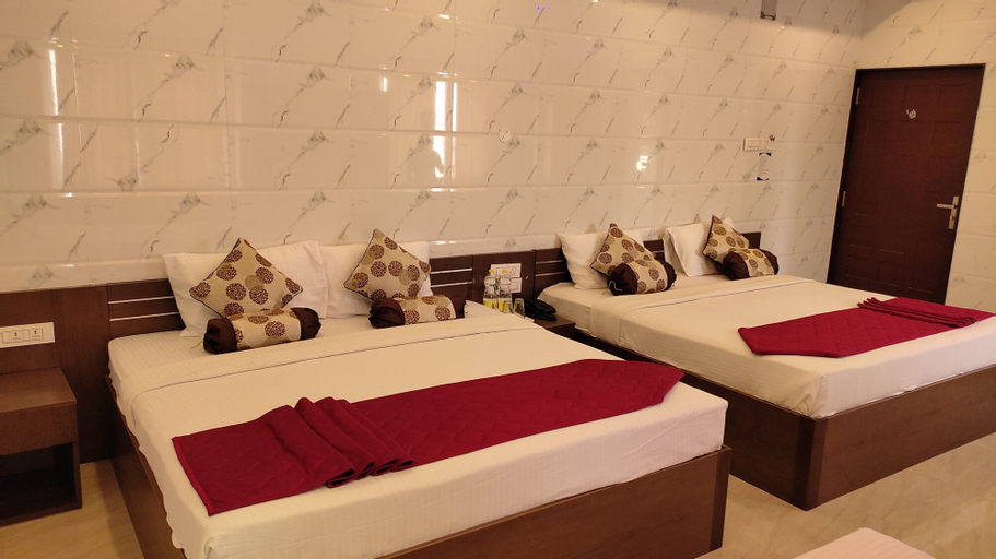 Bedroom 3, Sri Maharaja Residency, Tiruchirappalli