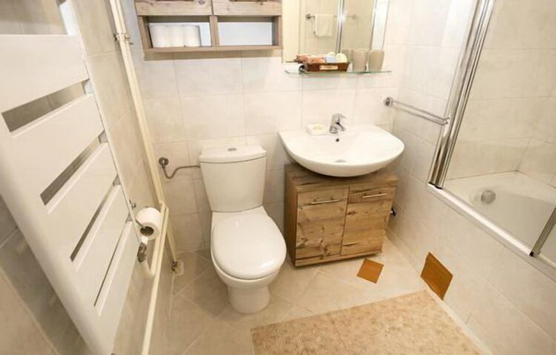 Bathroom 3, Apartment Belville, Belgrade