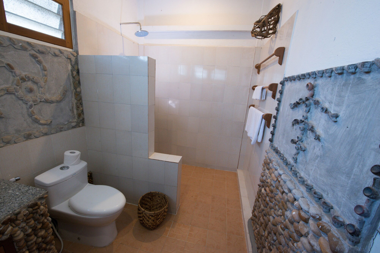 Bathroom 3, Teak Wood Hotel, Taunggye