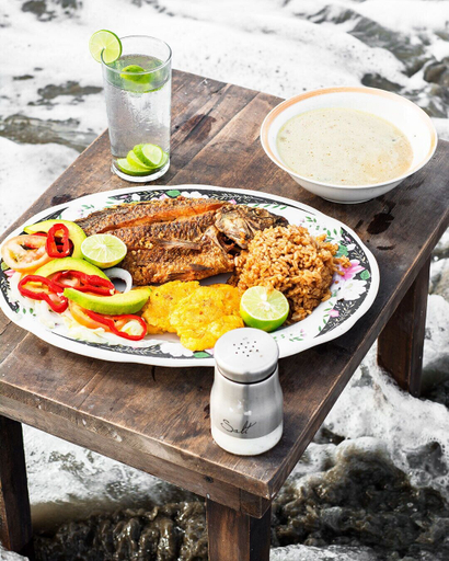 Food & Drinks