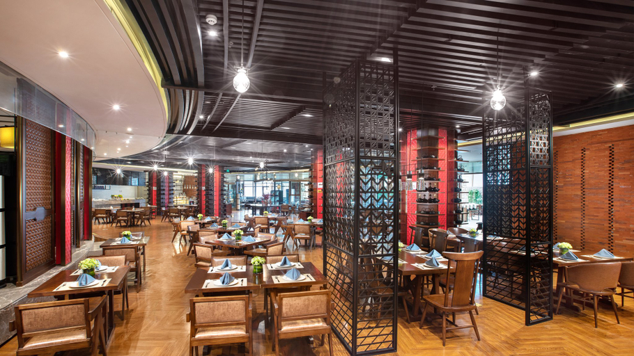 Food & Drinks 4, Holiday Inn DALIAN HOT SPRING by IHG, Dalian