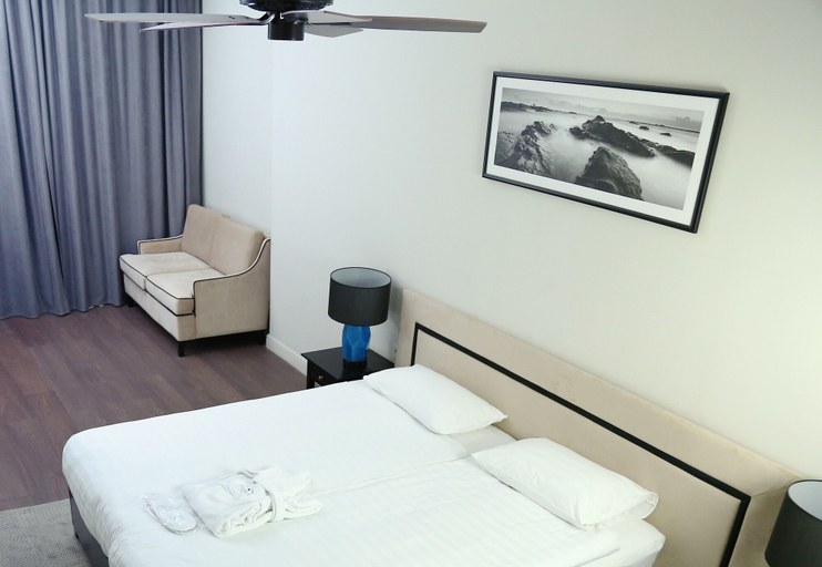 Bedroom 2, Madison Hotel, Bishkek