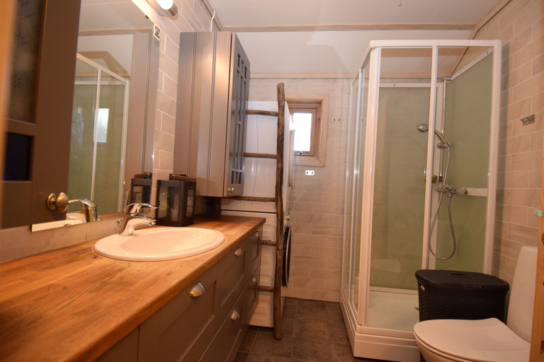 Bathroom, Solferie Holiday Home Marthas vei, Kristiansand