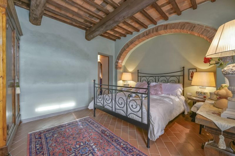 Bedroom 5, Villa Casalguidi, Pistoia