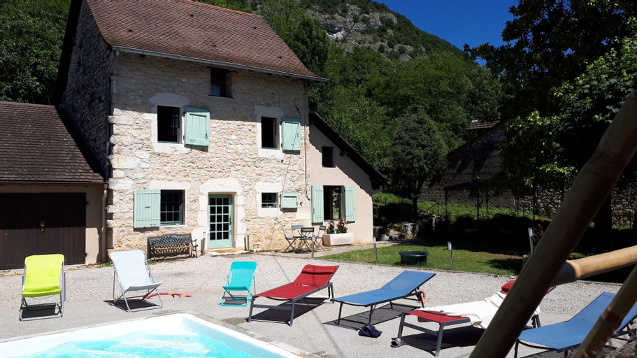 Gite Entre Vignes et Montagne, Ain