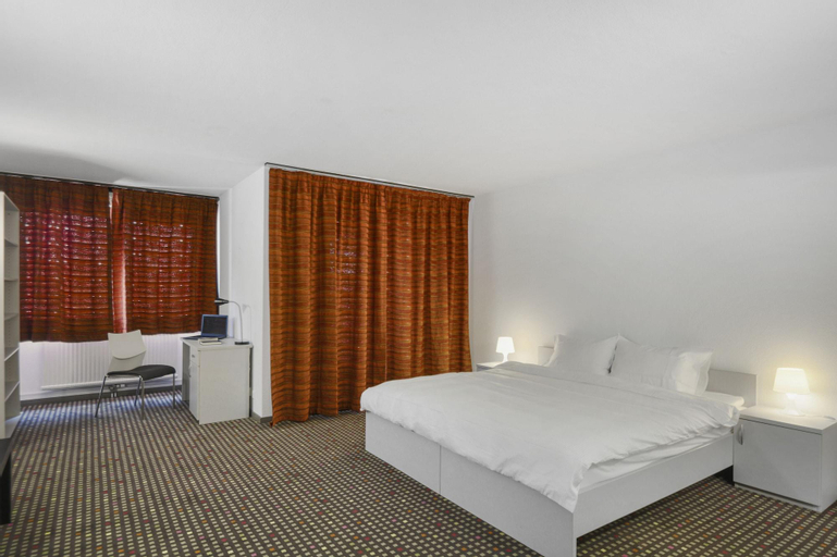 Bedroom 29