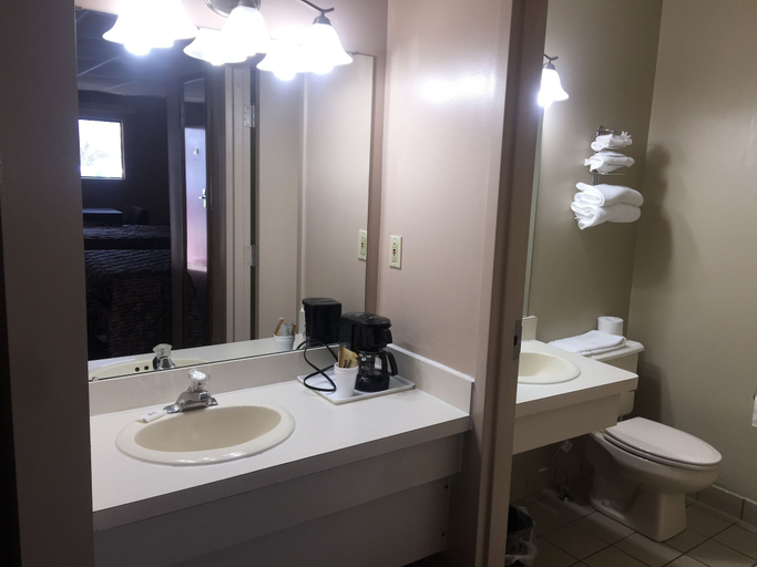 Bathroom 4, German Village Inn Columbus, Franklin