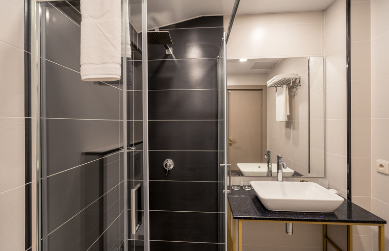 Bathroom 4, Hotel Gladius inn, Tbilisi