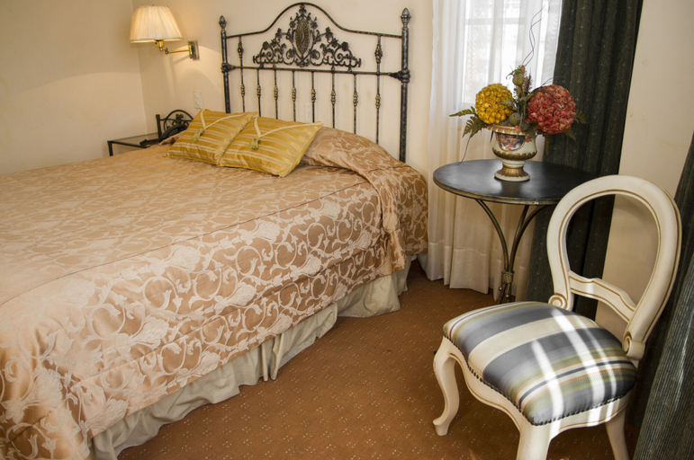 Bedroom 3, Eugenia Hotel, Quito