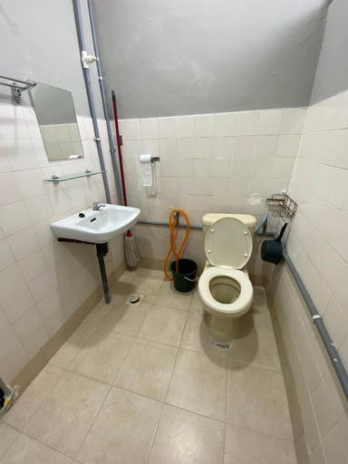 Others 2, EE Summer Guest House 1.0, Seremban