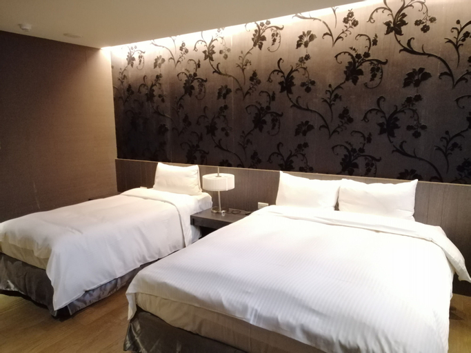 Bedroom 9