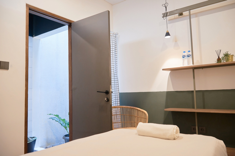 Bedroom 13