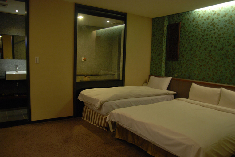 Bedroom 6