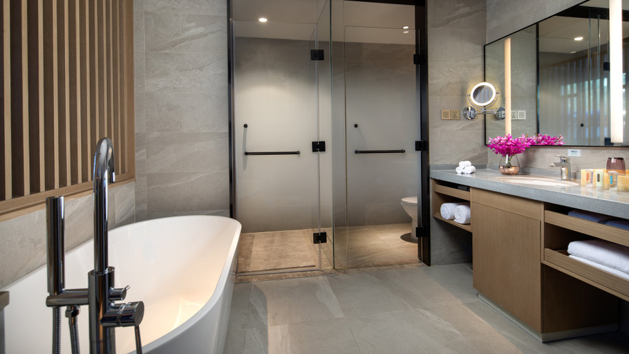 Bathroom 5, Holiday Inn BATANG by IHG, Garzê Tibetan