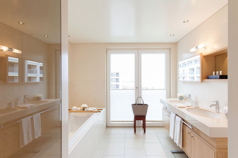 Bathroom 5, A-ROSA Sylt, Nordfriesland