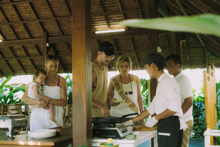 Food & Drinks 4, The Kelong Trikora Resort, Bintan Regency