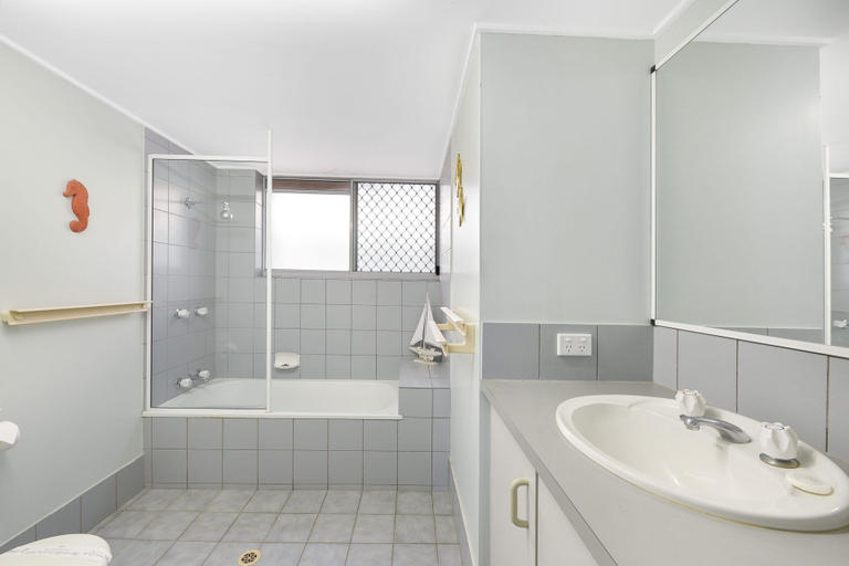 Bathroom 3, Ocean Shores 2 - 2/60-64 Peregian Esplanade, Noosa - Sunshine-Peregian
