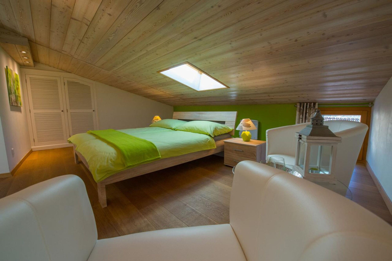 Bedroom 3, Chez Constance, Martigny