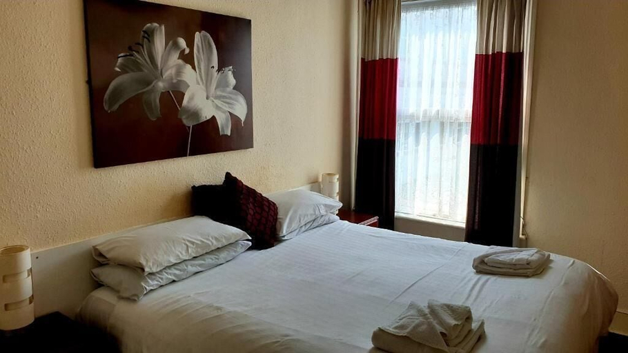 Bedroom 3, Medehamstede Hotel, Isle of Wight