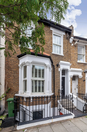Exterior & Views 2, 5 Bed Apartment in Hammersmith, London
