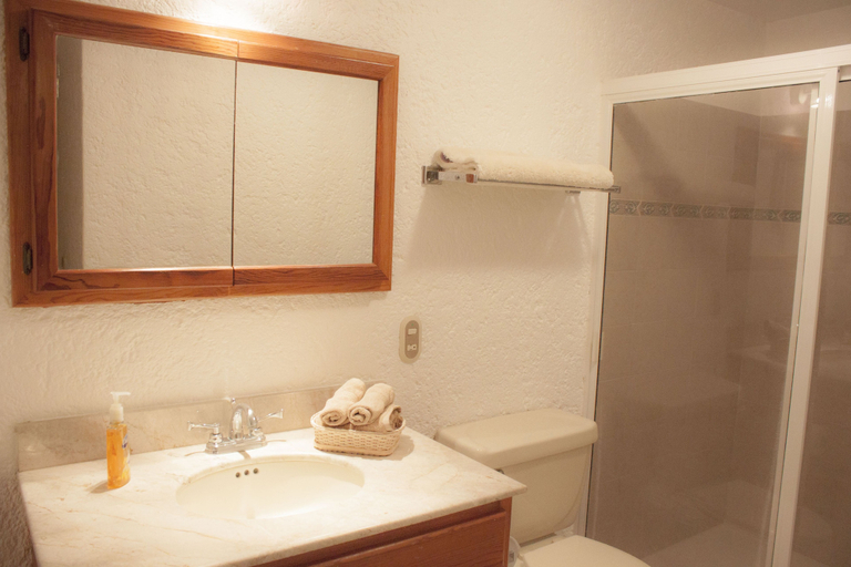 Bathroom 4, Casa Boutique del Lago, San Juan del Río