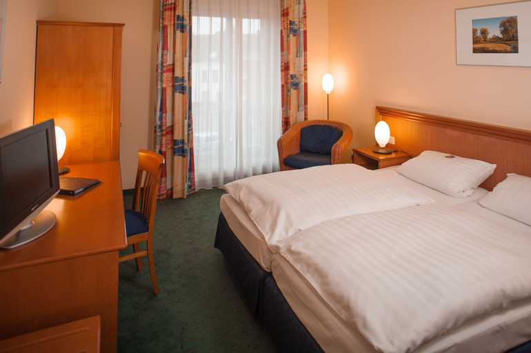 Bedroom 3, Hotel zum Deutschen Eck, Rhein-Kreis Neuss