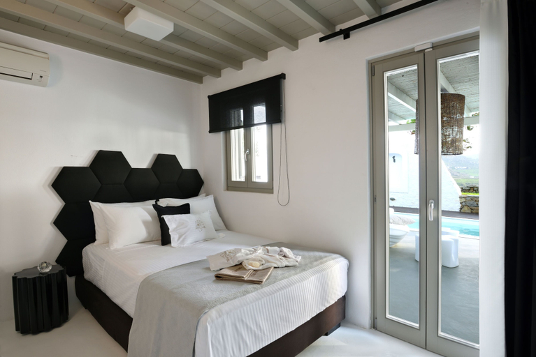Bedroom 3, Amalgam Homes Mykonos, South Aegean
