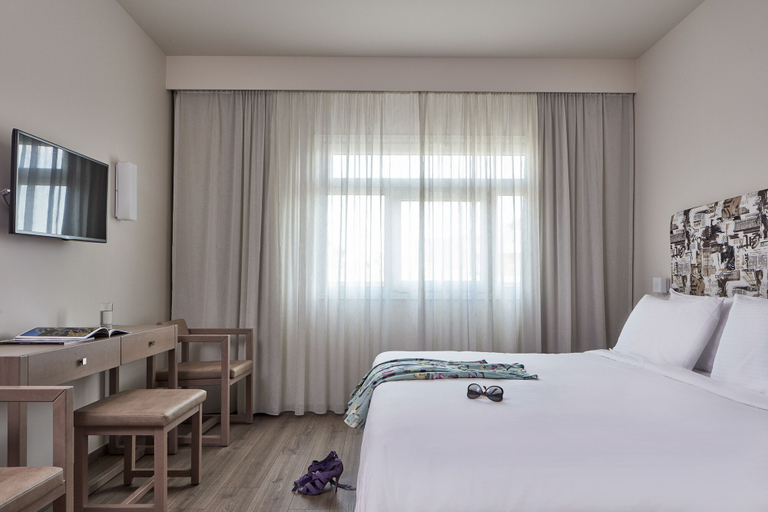 Bedroom 3, Civitel Esprit, Attica