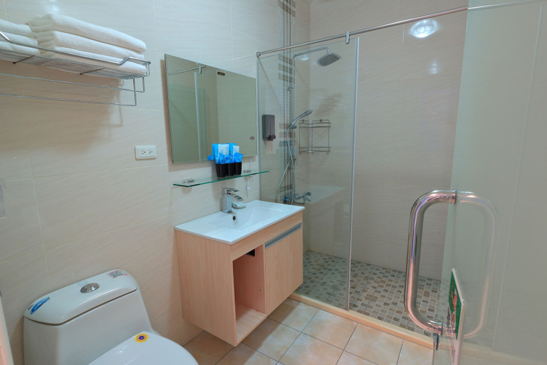 Bathroom 4, Sunshine B&B, Hualien