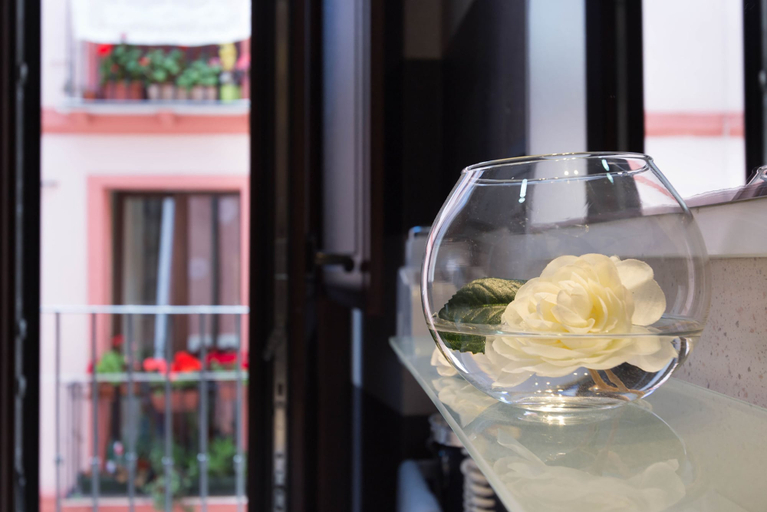 Food & Drinks 4, Arcobaleno Rooms, Cagliari