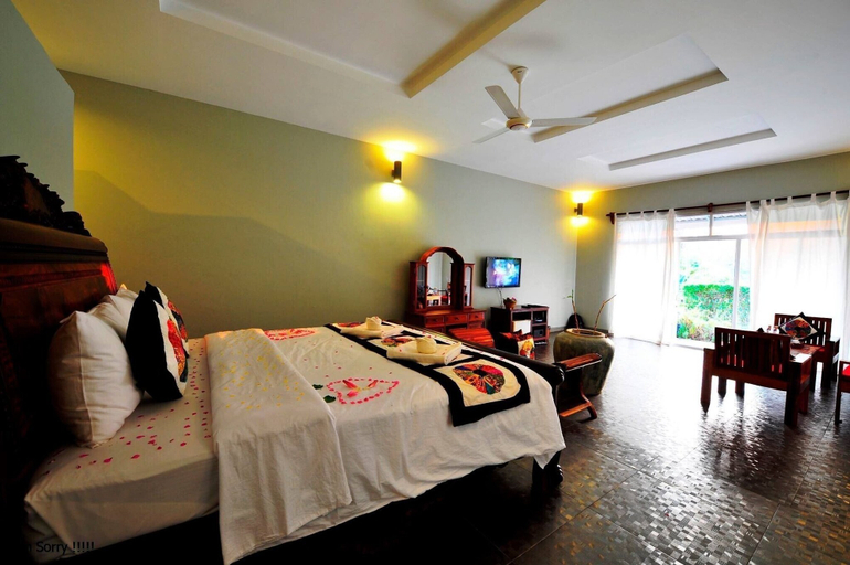 Bedroom 3, Memoria Palace & Resort, Pailin